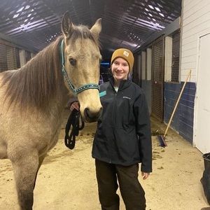 Meet your Posher, Jaida